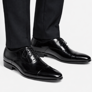 Zapato Oxford negro de hombre en piel con puntera cap toe y cordones ideal para bodas y eventos formales
