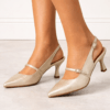 zapato de fiesta destalonado dorado invitada boda