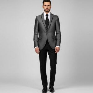 Traje de Novio Gris Plata con Negro y corbaton negro liso (1)