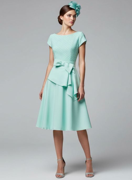 vestido de fiesta con falda de vuelo tejido crepe invitada boda mama comunion color verde agua
