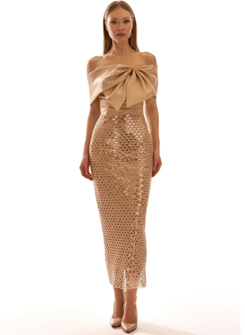 vestido de fiesta midi invitada boda dorado con pedreria