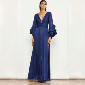 Vestido largo azul elegante para madrina con mangas vaporosas y escote en pico